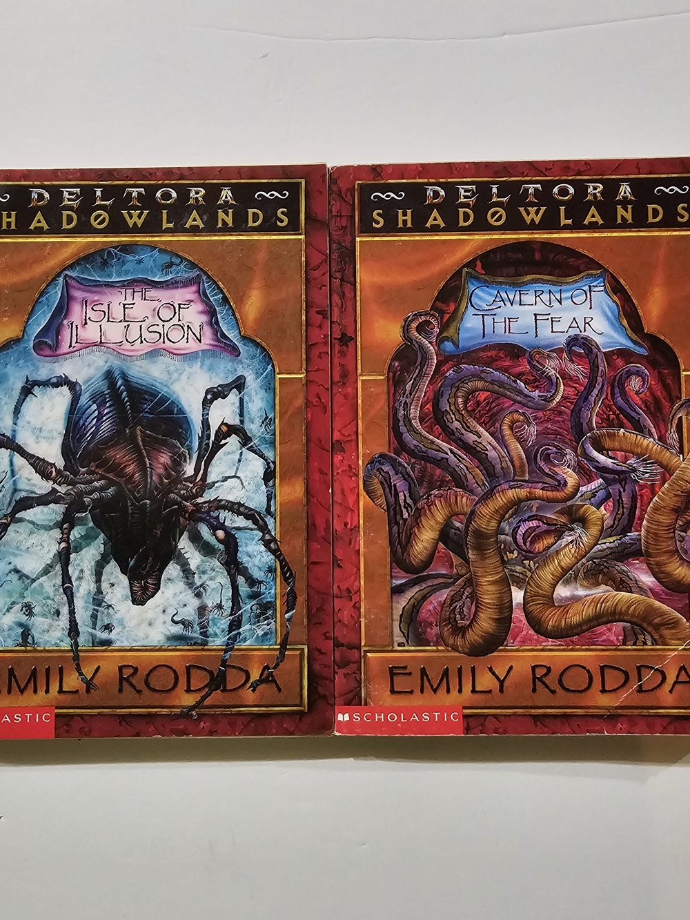 Lot of 2 Deltora Shadowlands Books #1 & #2 Emily Rodda Scholastic Paperbacks